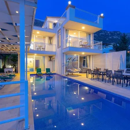 Villa 4 Bedroom - 3133