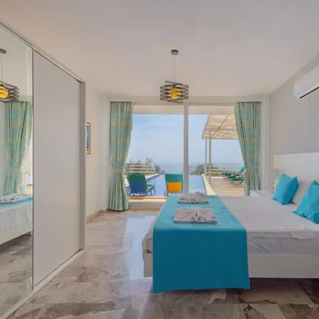 4 Bedroom - 3133 Villa Kalkan