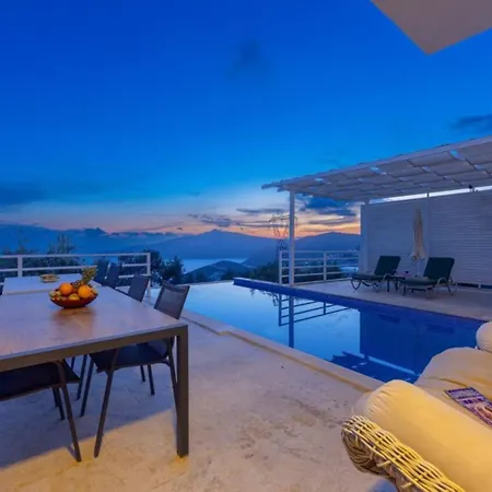 4 Bedroom - 3133